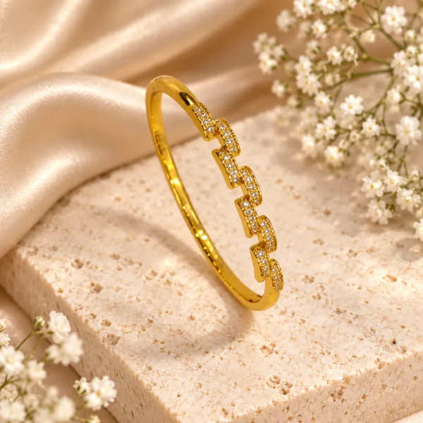 Korean Gold Stepped Link Kada