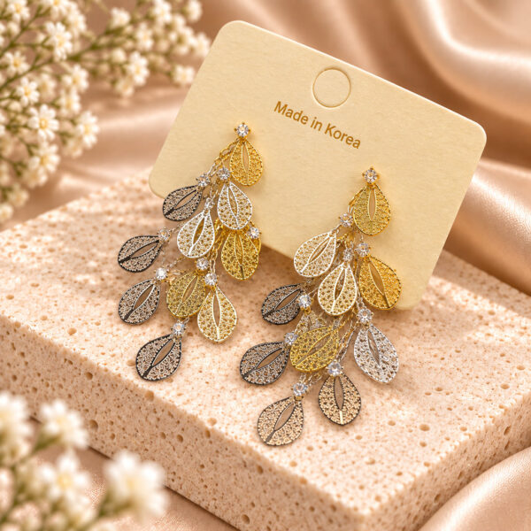 Korean Gold Leaf Crystal Chandelier Earrings
